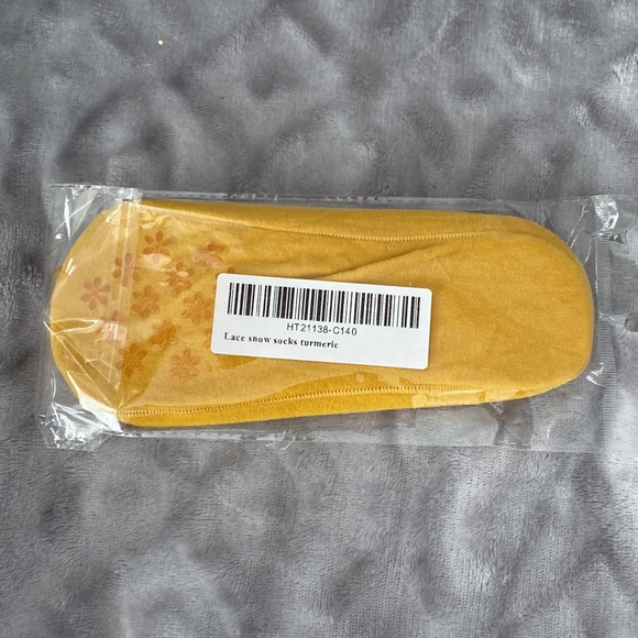 Lace Ankle Socks- 8 Assorted Colours - Picture 8 of 11